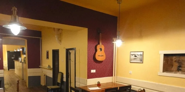 Degustační menu pro dva ve španělském tapas baru