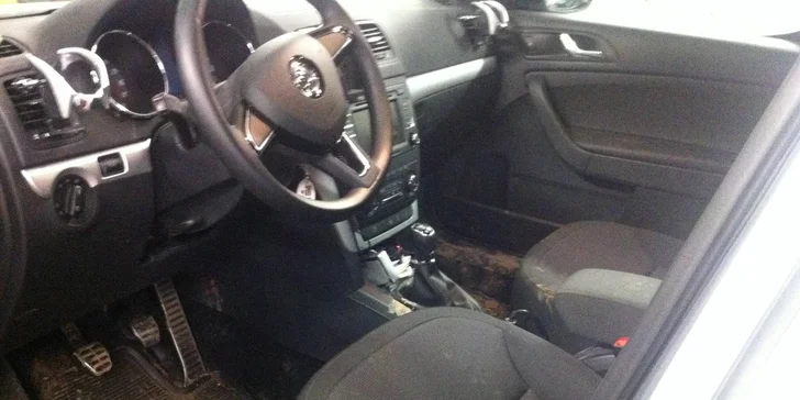 Ruční mytí vozu, tepování, impregnace kůže a další péče v Time Wash Cars