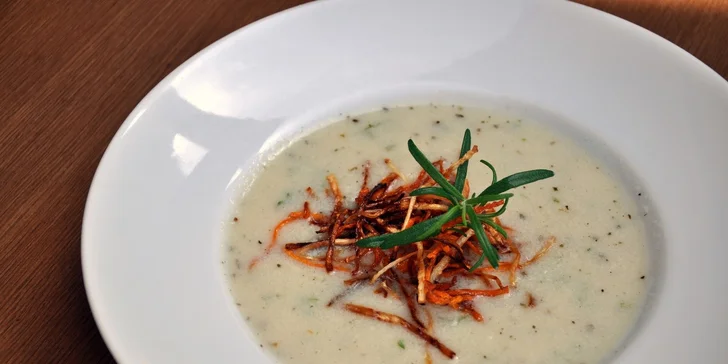 Originální české tříchodové menu pro dva v centru Prahy