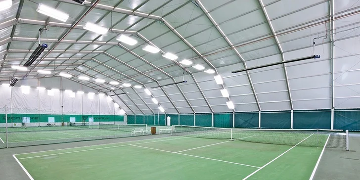 Permanentka na 10 her badmintonu nebo tenisu