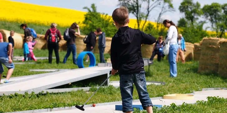 Celodenní dárková vstupenka do Duhového parku u Prahy