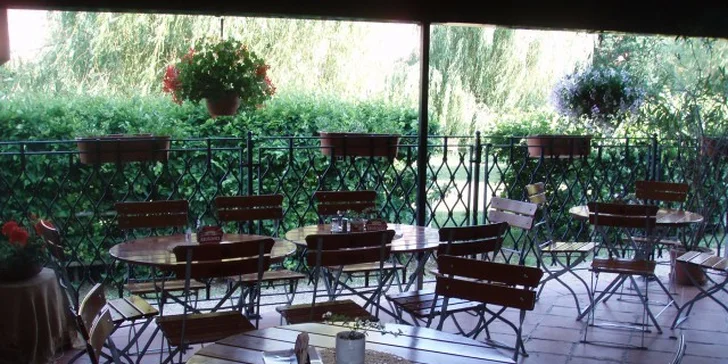 3 dny na koňské farmě s polopenzí, vínem i projížďkou