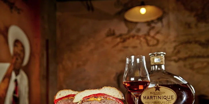 Hovězí burger se steakovými hranolkami v El Burger