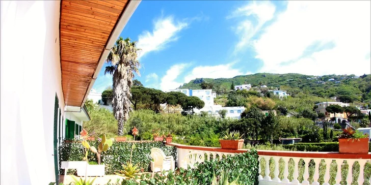 8 prosluněných dní na italském ostrově Ischia s polopenzí