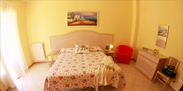 Léto na Ischii: 7 nocí, 3* hotel, zátoka s termální vodou, dítě do 12 let zdarma