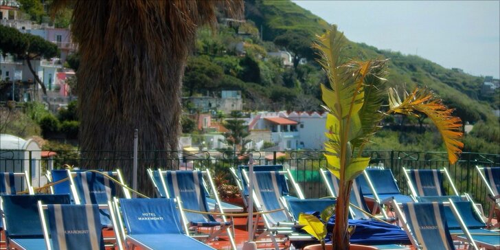 8 prosluněných dní na italském ostrově Ischia