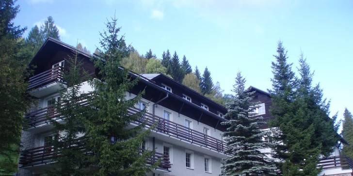 Krkonoše pro 4 osoby až na 6 nocí v horském apartmánu s platností do září