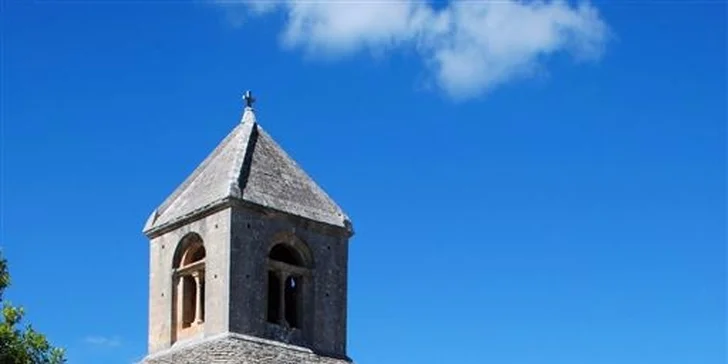 Zájezd do Provence včetně koupání v překrásném Nice