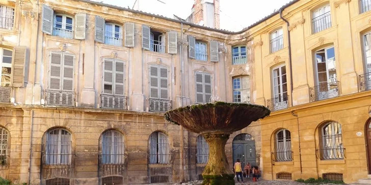 Zájezd do Provence včetně koupání v překrásném Nice