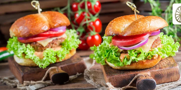 Burger menu pro dva s hranolkami a pivem v Dašickém Dvoře