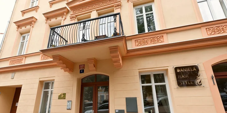 Základy aranžování květin v ateliéru ROSMARINO - vhodné jako dárek ke Dni matek!