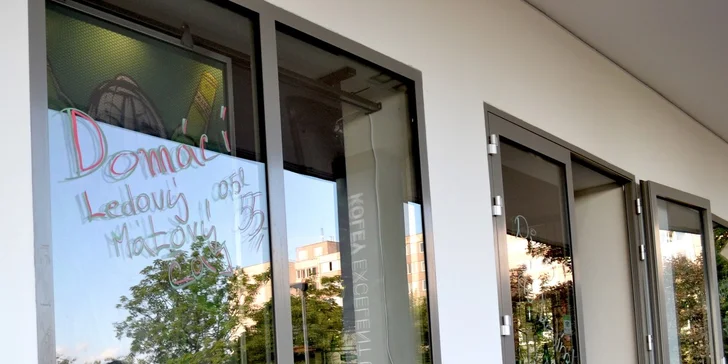 2x burger s hranolky a nápoji v Excelent Urban Pub Koley