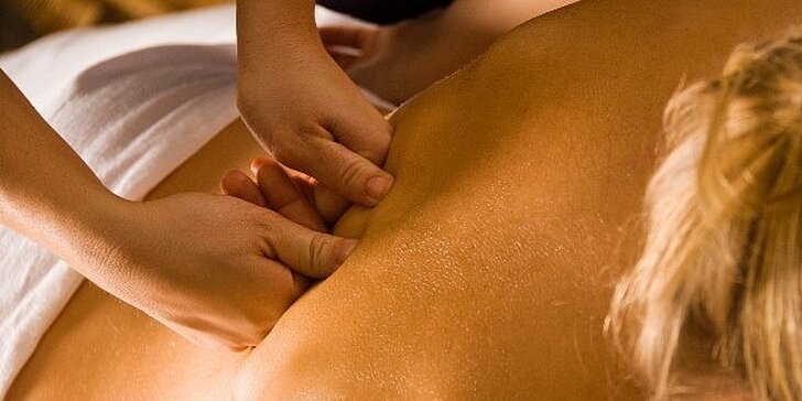 Breussova masáž třezalkovým olejem - dárek pro ženy v délce 45 min.
