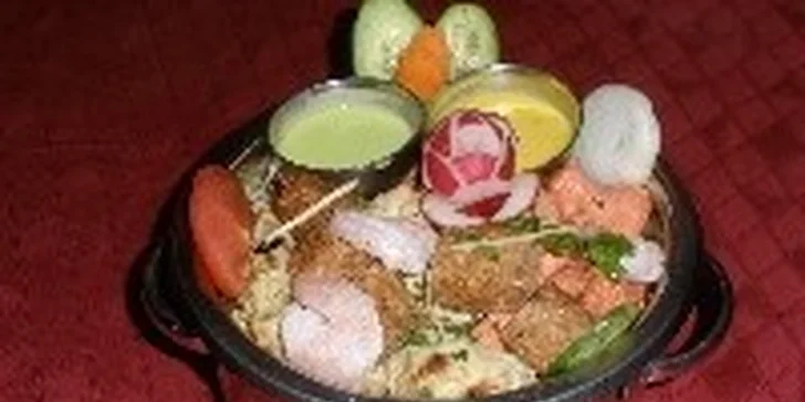 40% sleva na všechna jídla z nové restaurace Tandoor
