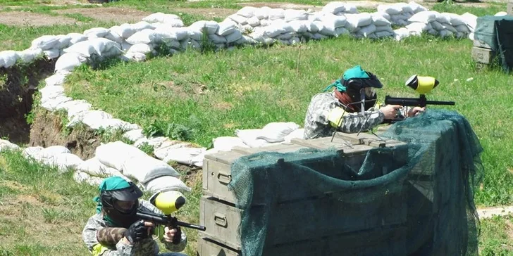 4hodinová paintballová bitva na venkovním hřišti