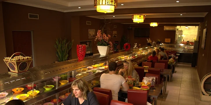Sushi sety, running sushi nebo novinka: čínský Hot Pot