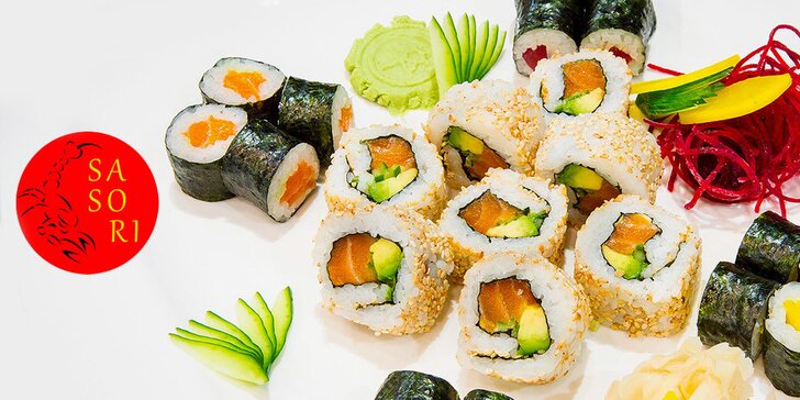 Sushi menu pro dva v japonské restauraci Sasori