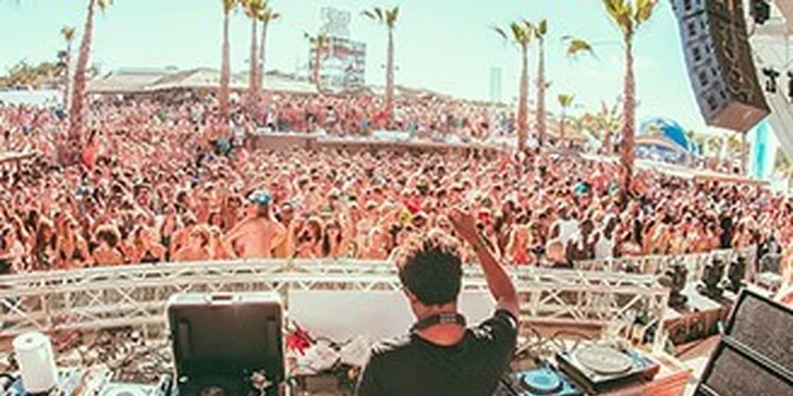 Zájezd na roztančenou beach party na chorvatské pláži Zrće