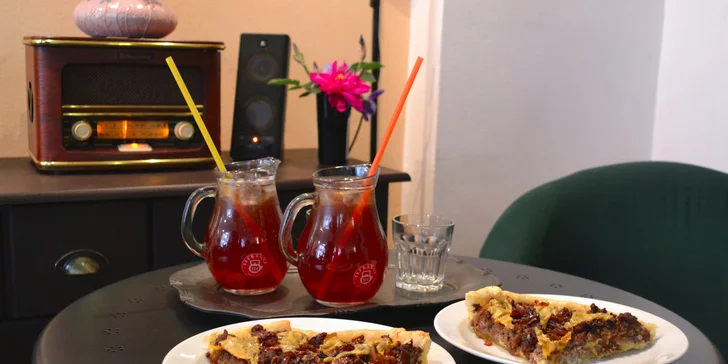 2x quiche se špičkovým hovězím masem a ledové čaje