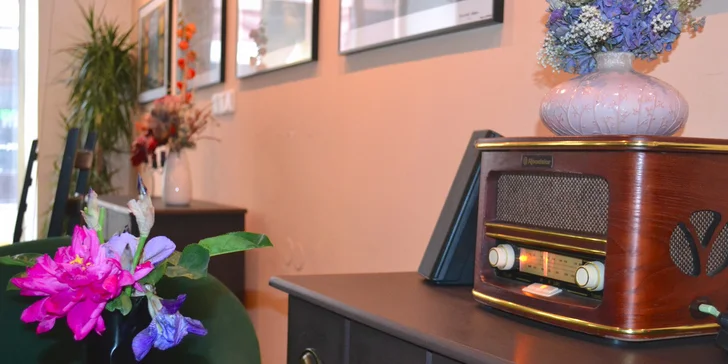 2x quiche se špičkovým hovězím masem a ledové čaje