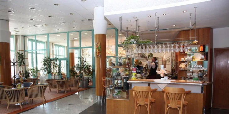 3 dny luxusního hýčkání v hotelu Cristal Palace****