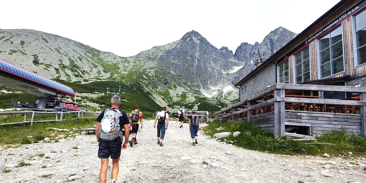 Zažite nezabudnuteľné dobrodružstvo na štítoch Vysokých Tatier so skúseným horským sprievodcom!