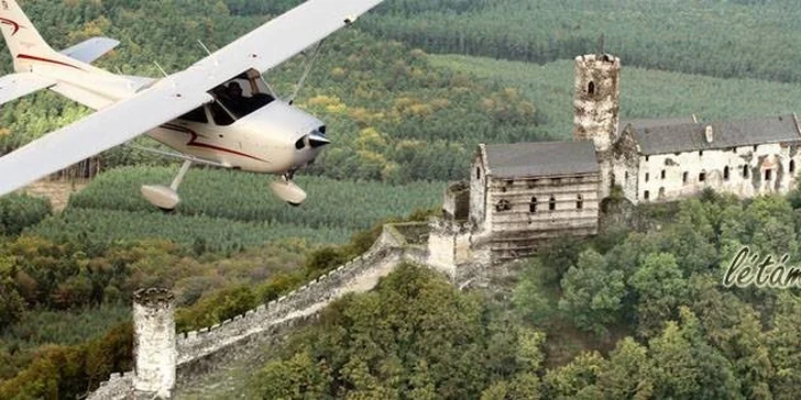 Vyhlídkové lety nad krásami Čech (20-60 min)
