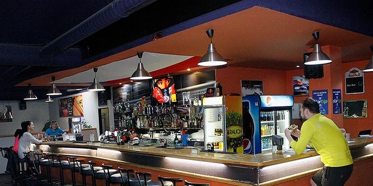 Dva poctivé domácí burgery dle vlastního gusta