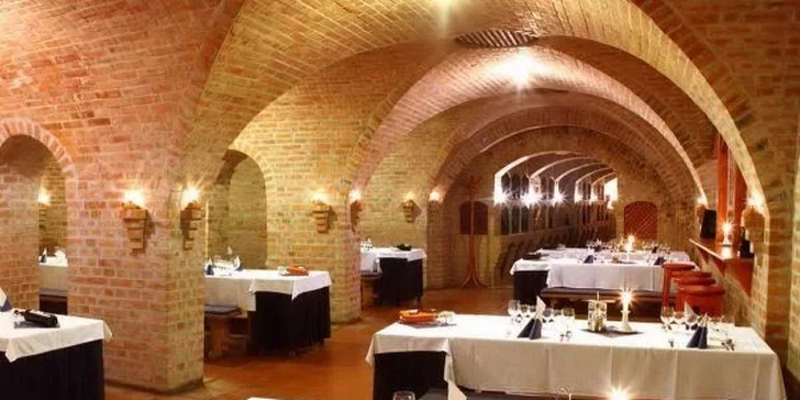 Vinařská dovolená v Maďarsku - až 7 dní v hotelu s vinicí
