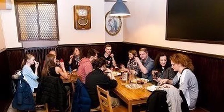 Netradiční burger dle výběru v Tom's Burger