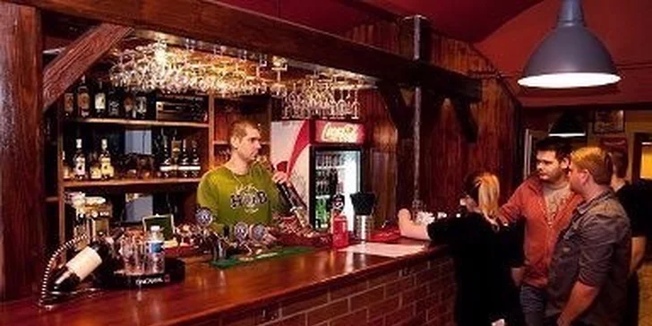 Netradiční burger dle výběru v Tom's Burger