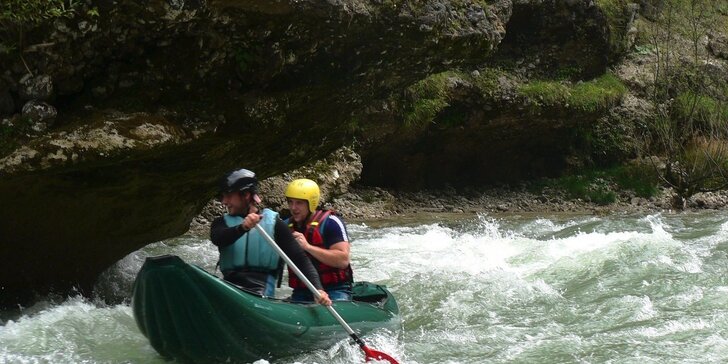 Dva dny plné adrenalinu při raftingu v peřejích řeky Salza