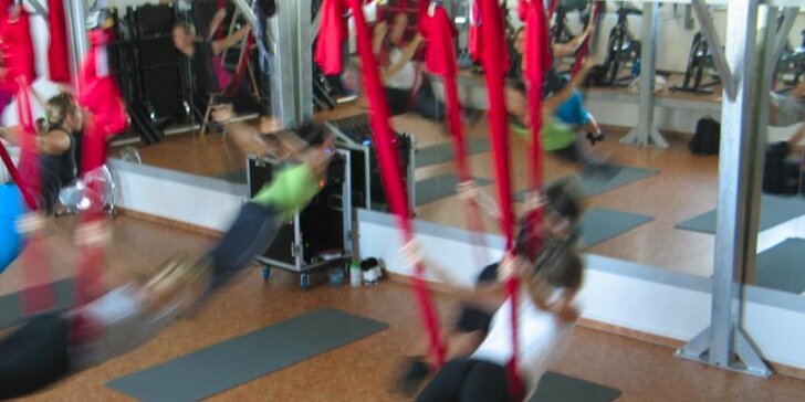 Prožitek z pohybu: 3x létající jóga či lekce SM cvičení pro stabilizaci páteře