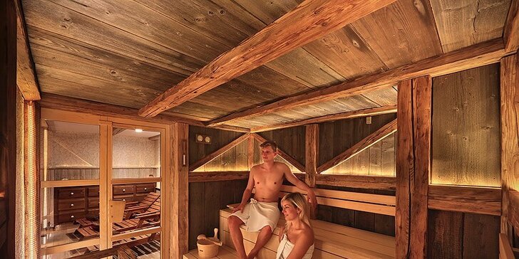 Privátní wellness Infinit pro dva - sauna a whirlpool