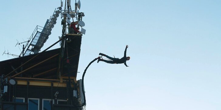 Bungee jumping – skoky ze 60-120 metrů!