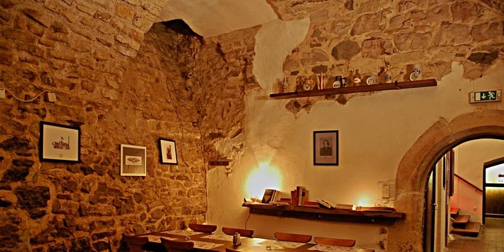 Jedinečná piva z Kynšperského pivovaru a bramboráčky v restauraci U zajíce