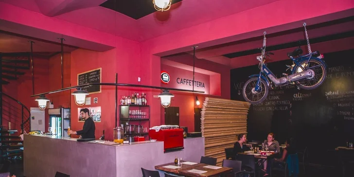 Letní italské menu s těstovinami, salátem i dezertem pro dva