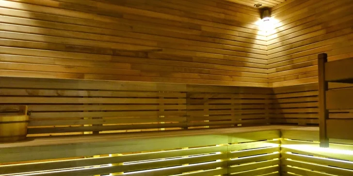 Pohodové léto pod Lysou horou: polopenze, sauna a možnost koupání v sudech