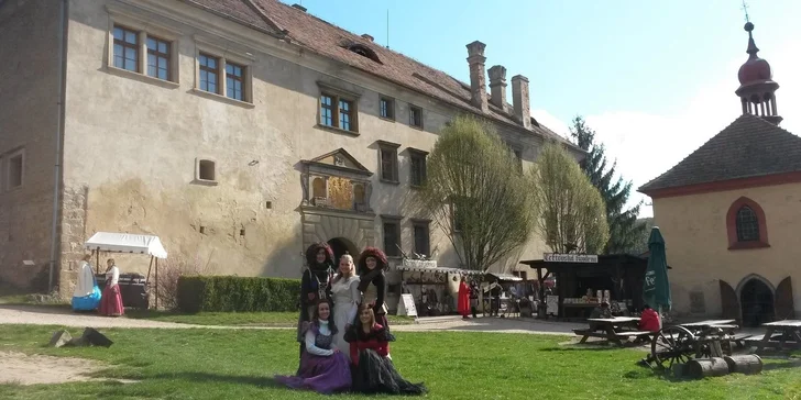 Rodinný čokovýlet za zvířátky a pohádkovými bytostmi na Staré Hrady