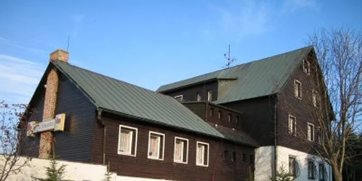 Aktivní letní dovolená s polopenzí pro dva v Krušných horách