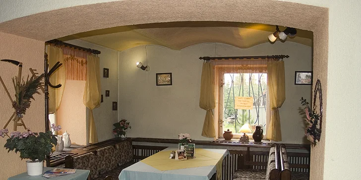 Aktivní letní dovolená s polopenzí pro dva v Krušných horách