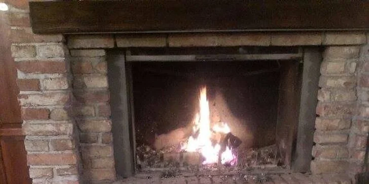 Mix grill na prkně pro 4 osoby U Černého kohouta
