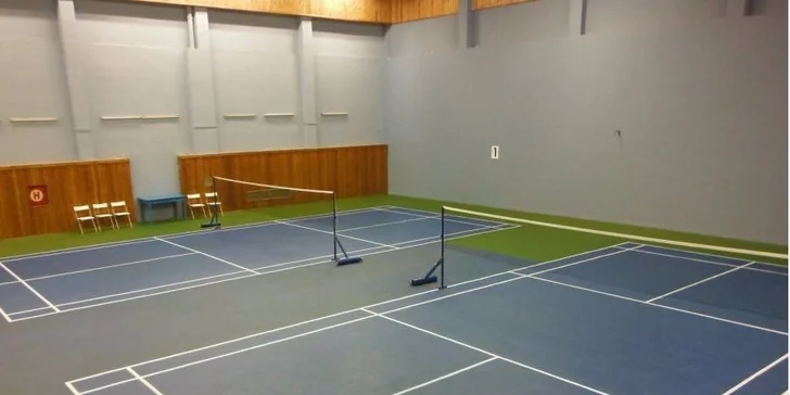 Hodinový pronájem kurtu v Badminton Milo