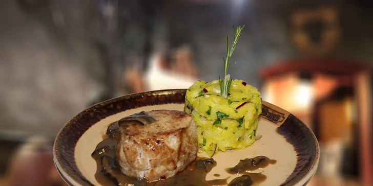 Menu pro dva ve vyhlášené restauraci U Sádlů