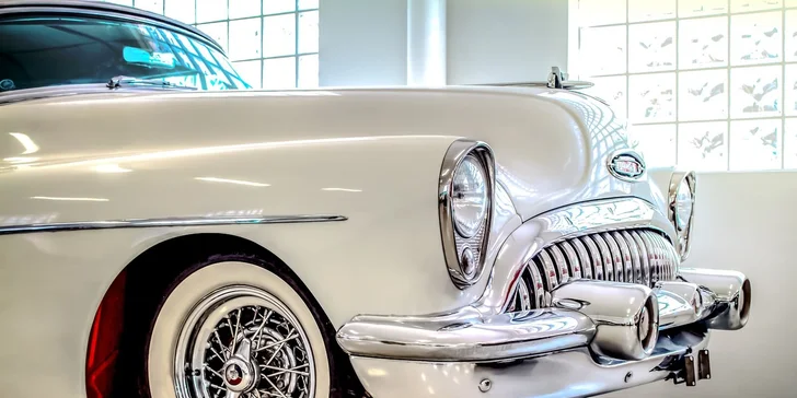 Vstupenka do nového muzea amerických historických automobilů JK CLASSICS