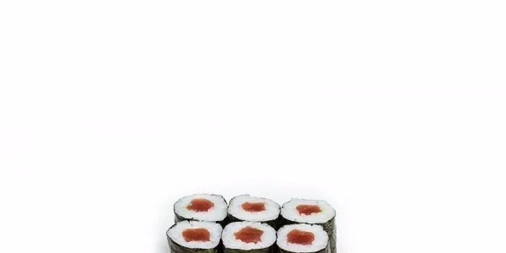 Sushi menu pro dva v japonské restauraci Sasori