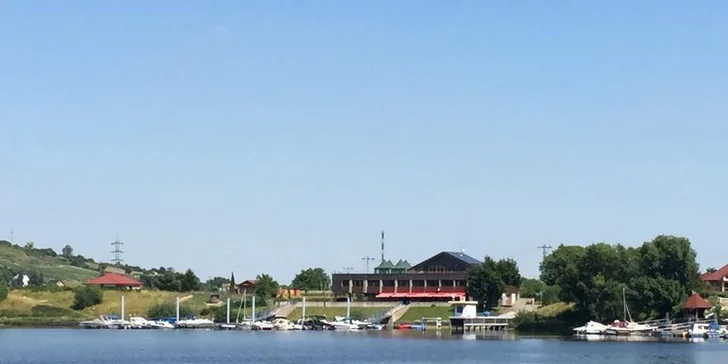 Prázdniny v Hotelu Marina na břehu Žernoseckého jezera