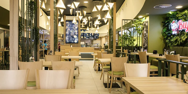 Restauraci najdete naproti brněnskému hlavnímu nádraží. 