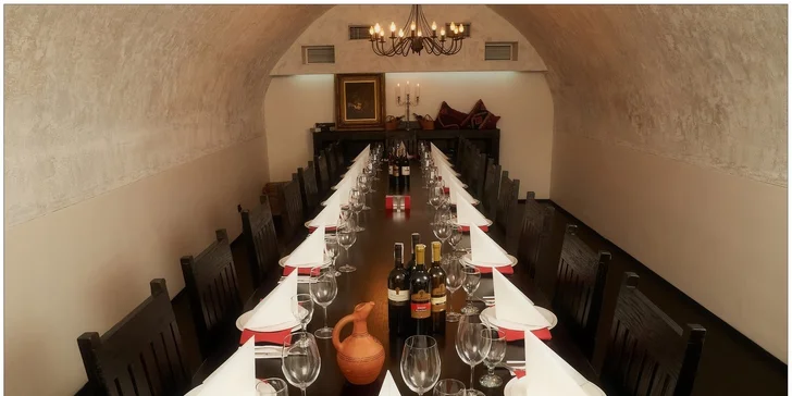 Tříchodové degustační menu v gruzínské restauraci Tbilisi