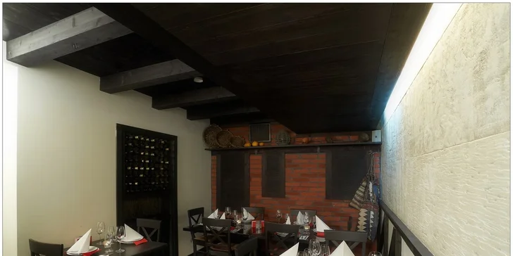 Tříchodové degustační menu v gruzínské restauraci Tbilisi